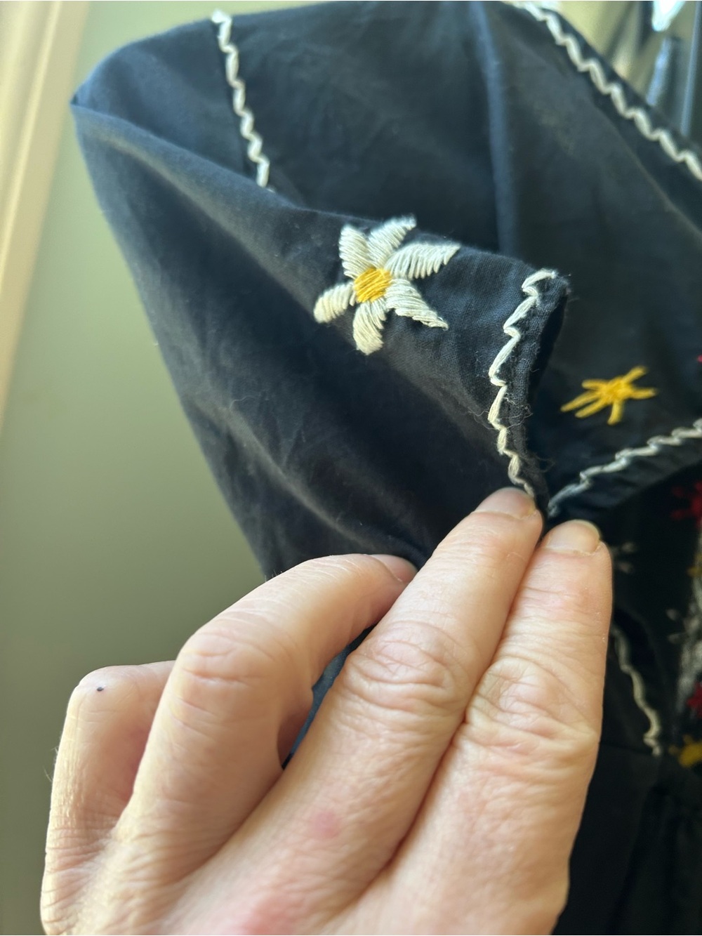 Madewell Embroidered tie-back cut out top - Picture 8 of 16